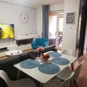  Apartment Good To Sea Polanki Kolobrzeg, Z Garazem